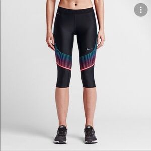 Nike Power Speed Capri 3/4 Rainbow Colorful Stripe Stars Workout DryFit Leggings